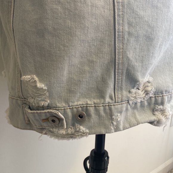 Highway Jeans Brand Medium Light-wash Button Down Denim Jacket w/ Four Pockets - Picture 11 of 14